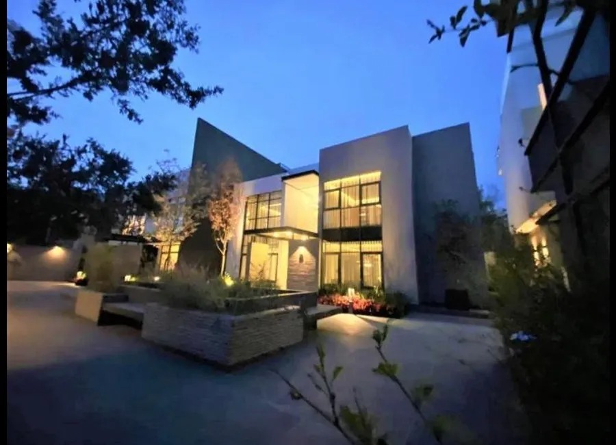 Casa Pedregal